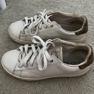 Coach shoes